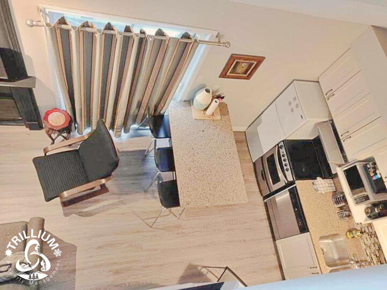 Blue Mountain, Collingwood - Loft Condo, Sleeps 4 Blue Mountains Exterior foto